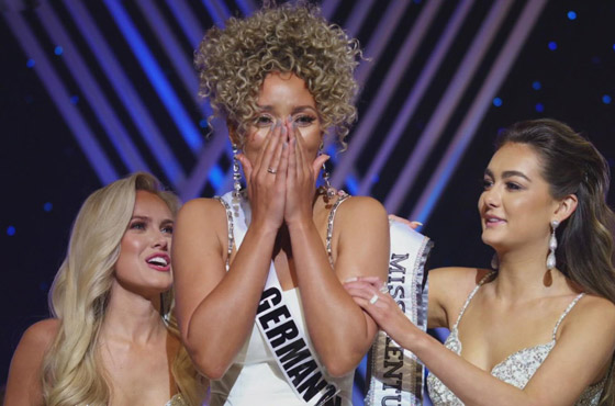 شابة سمراء تفوز بلقب ملكة جمال أمريكا.. جذبت الأنظار بجمالها وثقافتها صورة رقم 7