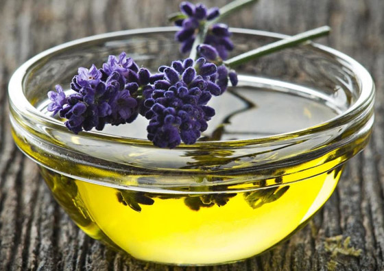 إليكم 9 زيوت أساسية مفيدة جدا للعناية اليومية بالبشرة صورة رقم 6