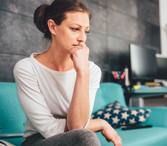 اكتئاب نهاية العام.. لماذا يشعر البعض بالكآبة والقلق في رأس السنة؟ صورة رقم 2