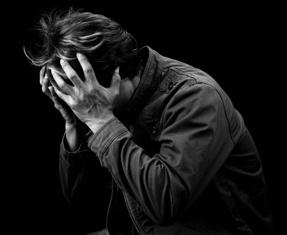 اكتئاب نهاية العام.. لماذا يشعر البعض بالكآبة والقلق في رأس السنة؟ صورة رقم 8