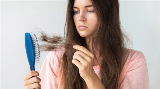 تساقط الشعر .. أكثر من مجرد مشكلة جمالية صورة رقم 1