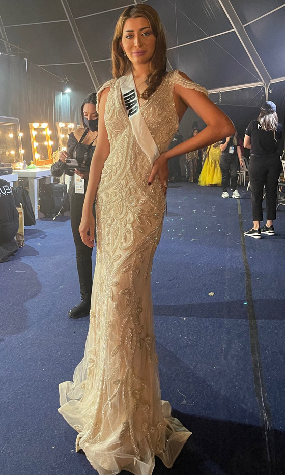 ملكة جمال العراق سارة عيدان على حائط المبكى: 