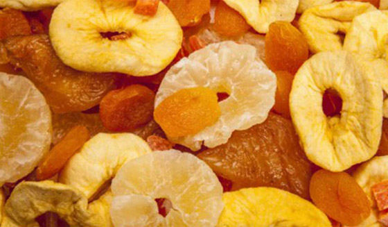 فوائد غذائية مهمة للفاكهة المجففة صورة رقم 6