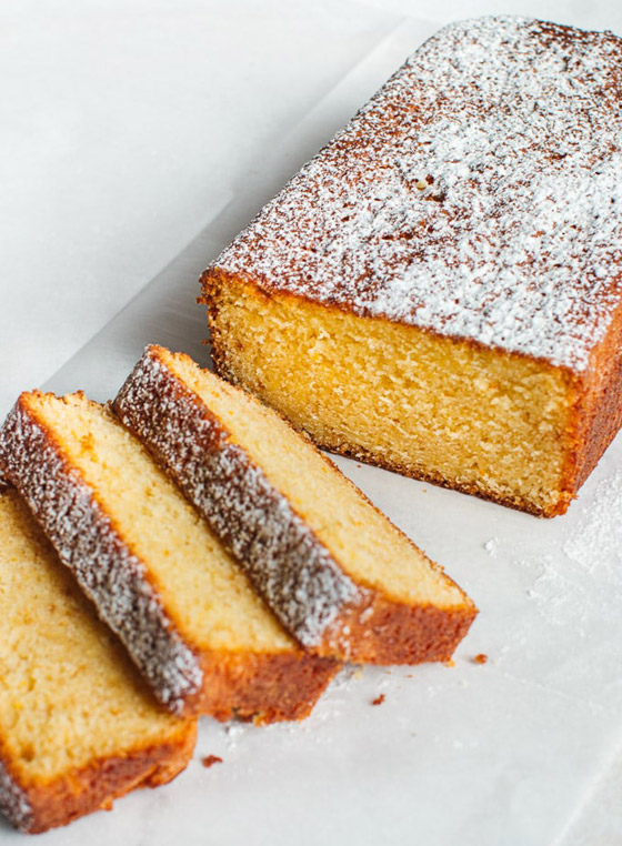 لذيذة وتشعركم بالدفء.. إليكم طريقة سهلة لتحضير كعكة البرتقال والقرفة صورة رقم 2