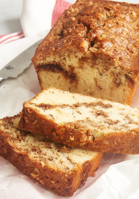 لذيذة وتشعركم بالدفء.. إليكم طريقة سهلة لتحضير كعكة البرتقال والقرفة صورة رقم 8