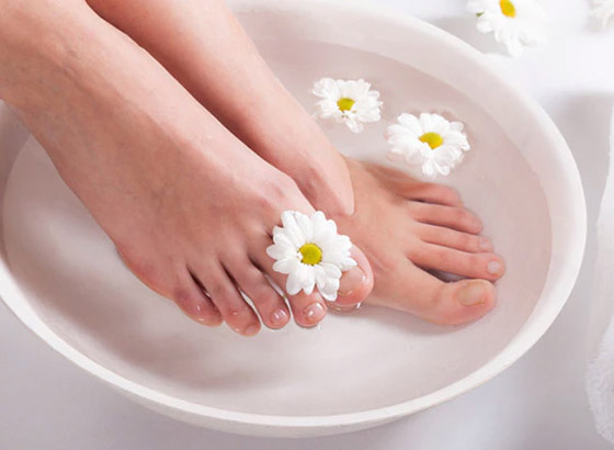 إليكم أفضل 5 علاجات منزلية للتخلص من مشكلة جفاف وتقشر القدمين صورة رقم 4 إليكم أفضل 5 علاجات منزلية للتخلص من مشكلة جفاف وتقشر القدمين صورة رقم 4