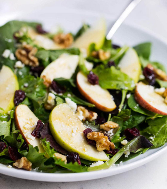 إليكم طريقة تحضير سلطة التوت البري لعيد الميلاد.. ولا أطيب! صورة رقم 6