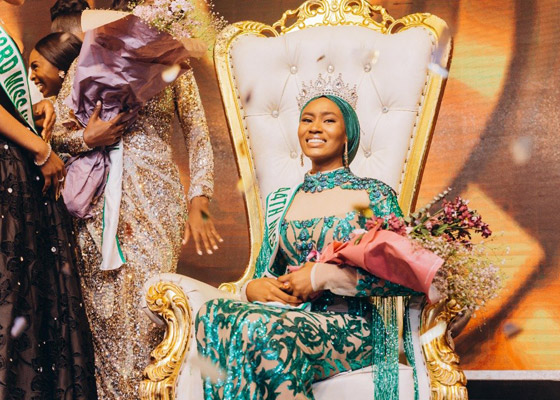 فيديو وصور: أول مسلمة محجبة تفوز بتاج ملكة جمال نيجيريا لأول مرة صورة رقم 12