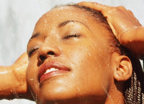 6 عادات جديدة أضيفوها لروتين العناية ببشرتكم في 2022 صورة رقم 5