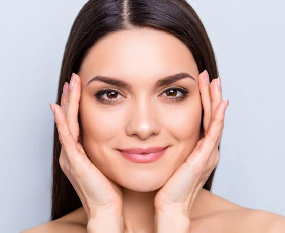 تعرفوا إلى 15 حيلة مدهشة أثبتت فعاليتها لنعومة البشرة صورة رقم 2