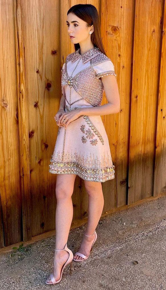 بالصور: أجمل ما ارتدته النجمات من أزياء المصممين العرب في 2021 صورة رقم 3