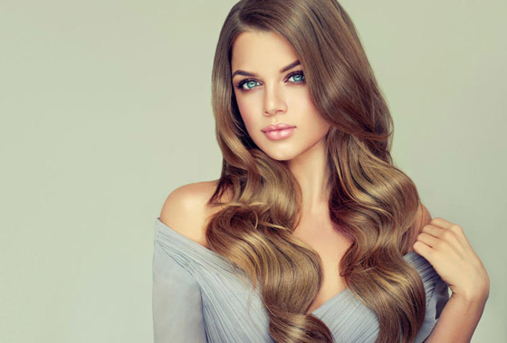 لتحافظي على اللون مدة أطول، ما المدة التي يجب أن تنتظريها لغسل شعرك بعد صبغه؟ صورة رقم 3