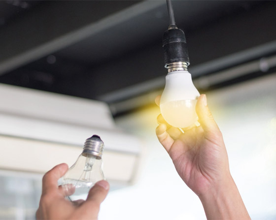 فتح النوافذ خطأ!.. 7 حيل للحفاظ على المنزل باردا من دون جهاز تكييف صورة رقم 3