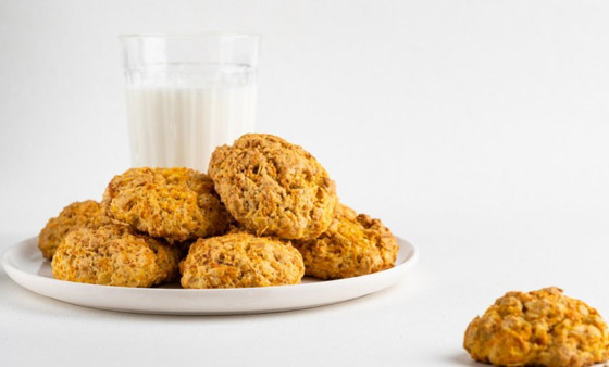 إليكم طريقة تحضير بسكويت صحي بدون سكر.. خفيف ولذيذ صورة رقم 1