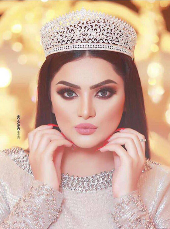 فيديو: ملكة جمال عراقيه جريئه تغسل وجهها لإزالة المكياج بالكامل امام الكاميرا! ما رايكم? صورة رقم 1