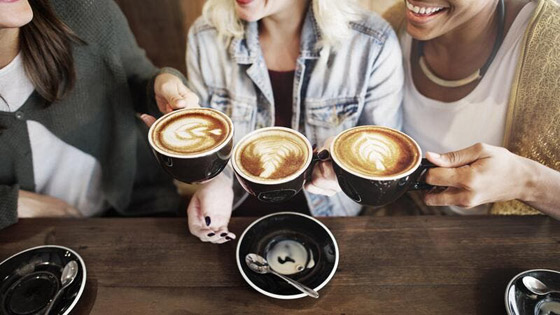 أضرار لشعرك يُسببها التوقف عن شرب القهوة صورة رقم 1