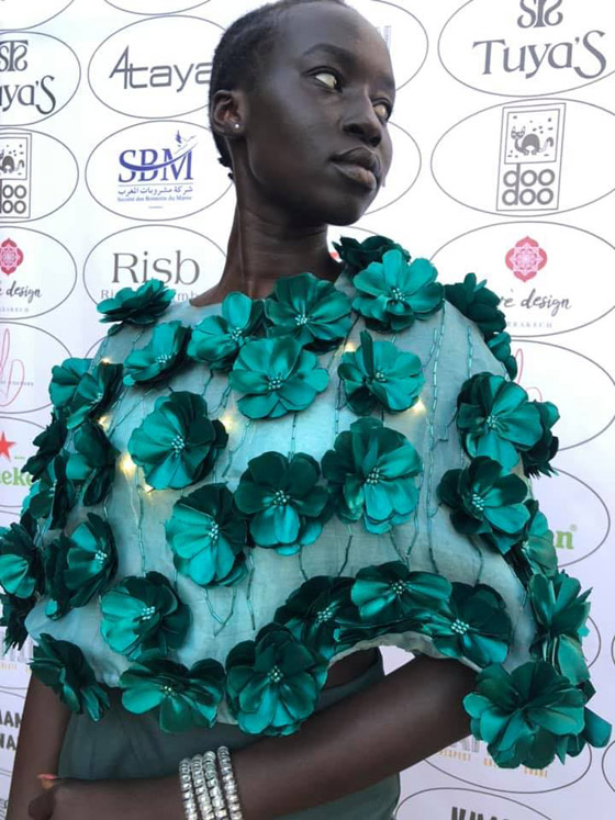 فيديو وصور: عارضة أزياء سودانية تحارب العنصرية بطريقة أثارت استحسان الجمهور صورة رقم 14