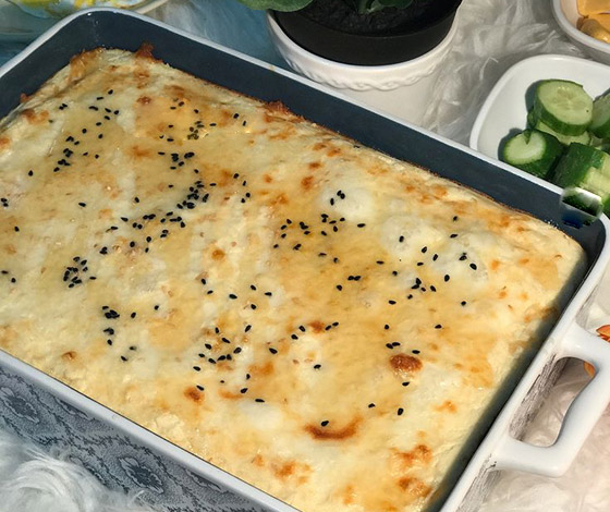 إليكم طريقة تحضير فطيرة الأجبان بالعسل الشهية والسهلة صورة رقم 6 إليكم طريقة تحضير فطيرة الأجبان بالعسل الشهية والسهلة صورة رقم 6