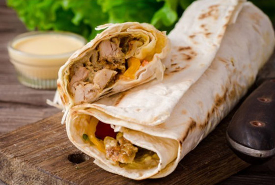 إليكم طريقة تحضير شاورما الدجاج الصحية واللذيذة للرجيم صورة رقم 1 إليكم طريقة تحضير شاورما الدجاج الصحية واللذيذة للرجيم صورة رقم 1