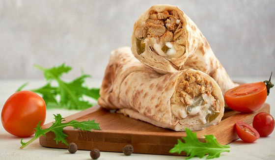 إليكم طريقة تحضير شاورما الدجاج الصحية واللذيذة للرجيم صورة رقم 3 إليكم طريقة تحضير شاورما الدجاج الصحية واللذيذة للرجيم صورة رقم 3