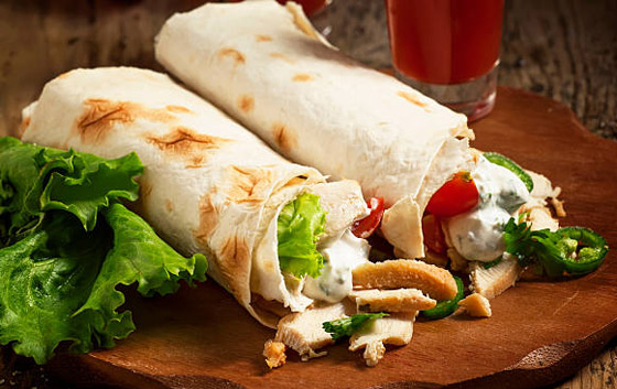 إليكم طريقة تحضير شاورما الدجاج الصحية واللذيذة للرجيم صورة رقم 6 إليكم طريقة تحضير شاورما الدجاج الصحية واللذيذة للرجيم صورة رقم 6