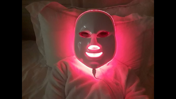 أقنعة LED .. أحدث صيحات عالم التجميل صورة رقم 4