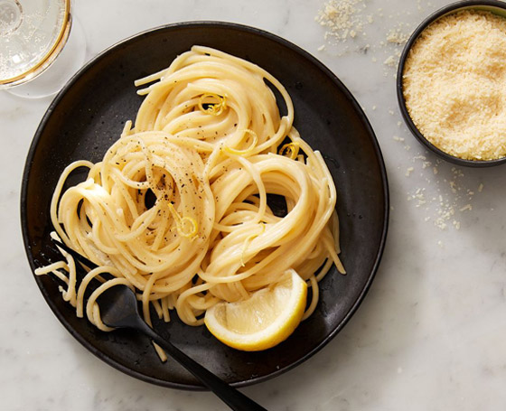 إليكم طريقة تحضير باستا الليمون والكريمة السهلة والشهية صورة رقم 1