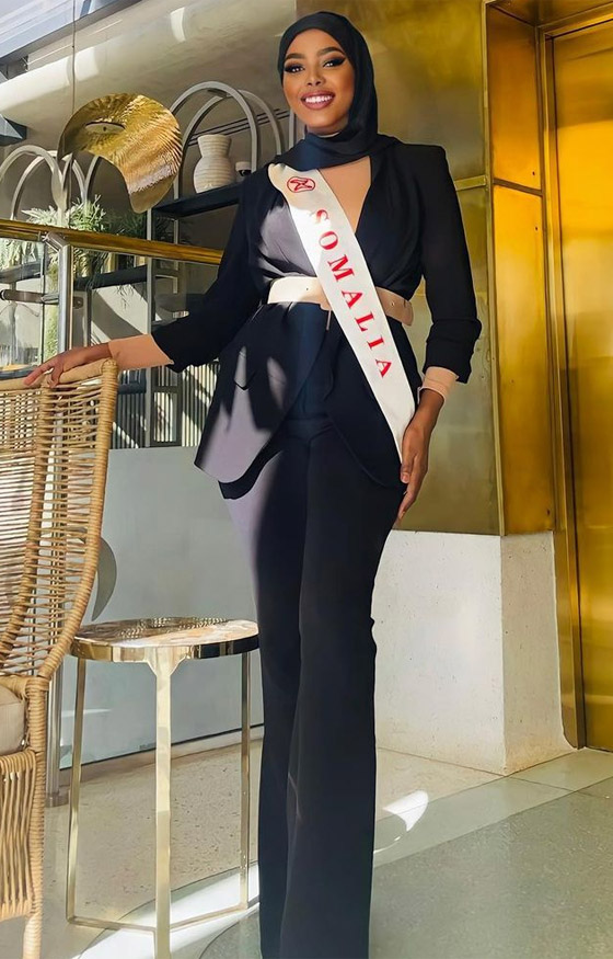 خديجة عمر: أول صومالية محجبة تنافس على لقب ملكة جمال العالم صورة رقم 3 خديجة عمر: أول صومالية محجبة تنافس على لقب ملكة جمال العالم صورة رقم 3