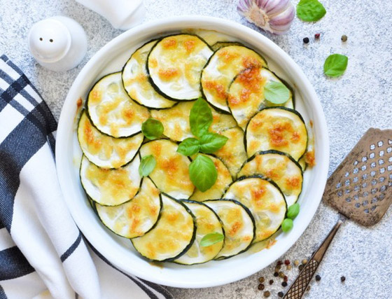 إليكم طريقة تحضير متبل الكوسا المقلي بطعمه الرائع صورة رقم 1 إليكم طريقة تحضير متبل الكوسا المقلي بطعمه الرائع صورة رقم 1