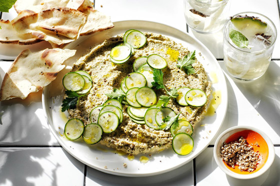 إليكم طريقة تحضير متبل الكوسا المقلي بطعمه الرائع صورة رقم 3 إليكم طريقة تحضير متبل الكوسا المقلي بطعمه الرائع صورة رقم 3