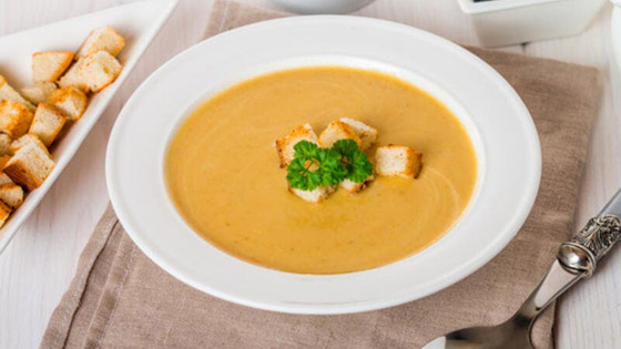 طريقة عمل شوربة العدس في فصل الشتاء وأهم فوائدها صورة رقم 4