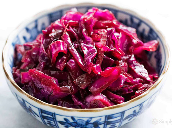 الوقاية من الأمراض والحفاظ على البشرة.. إليكم فوائد الملفوف الأحمر المذهلة صورة رقم 2