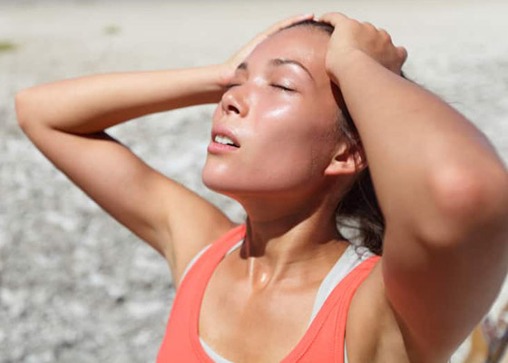 من بينها رائحة الفم الكريهة والجوع.. 8 علامات تدل على الإصابة بالجفاف صورة رقم 5