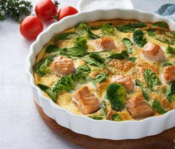 إليكم وصفة سمك السلمون بالسبانخ الشهية والسريعة صورة رقم 1