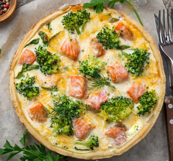 إليكم وصفة سمك السلمون بالسبانخ الشهية والسريعة صورة رقم 4