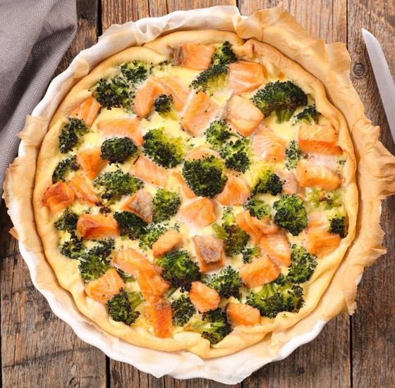 إليكم وصفة سمك السلمون بالسبانخ الشهية والسريعة صورة رقم 6