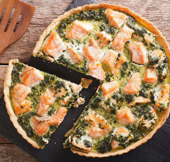 إليكم وصفة سمك السلمون بالسبانخ الشهية والسريعة صورة رقم 5