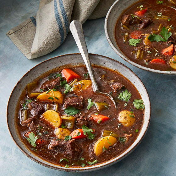 من الخبز إلى تشيز كيك.. إليكم أطعمة تاريخية ما زالت تؤكل حتى اليوم صورة رقم 7 من الخبز إلى تشيز كيك.. إليكم أطعمة تاريخية ما زالت تؤكل حتى اليوم صورة رقم 7