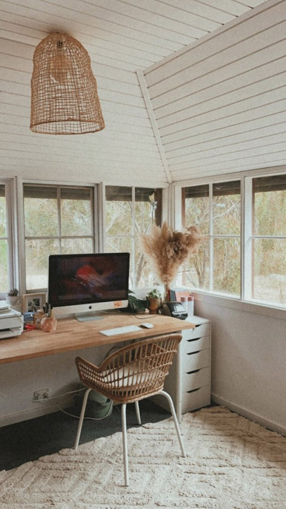 زوجان يحولان كوخاً قديماً إلى منزل أحلامهما صورة رقم 2