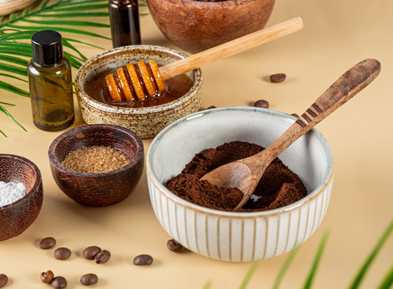 إليكم وصفات منزلية مدهشة لتحضير ماسك الكولاجين المعزز لشباب البشرة صورة رقم 6