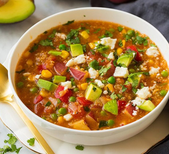 إليكم طريقة تحضير شوربة الكينوا بالخضار الصحية والشهية صورة رقم 3