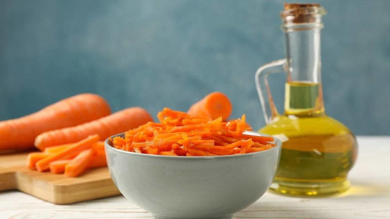 ما مزايا زيت الجزر لشعرك.. وكيف تستخدميه؟ صورة رقم 2