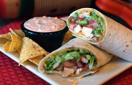 إليكم طريقة تحضير فاهيتا الدجاج الخفيفة والصحية صورة رقم 3