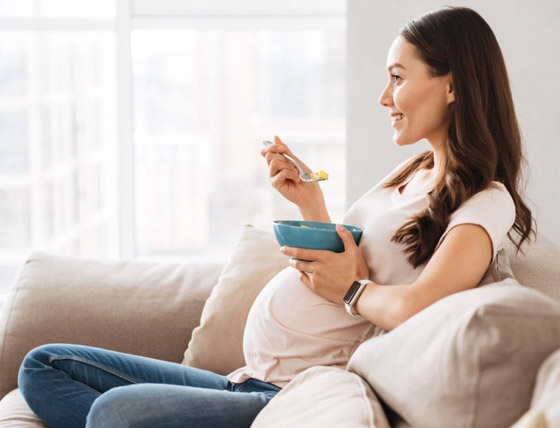 لتحافظي على صحتك وصحة الجنين.. أفضل الأطعمة لتناولها بفترة الحمل صورة رقم 15