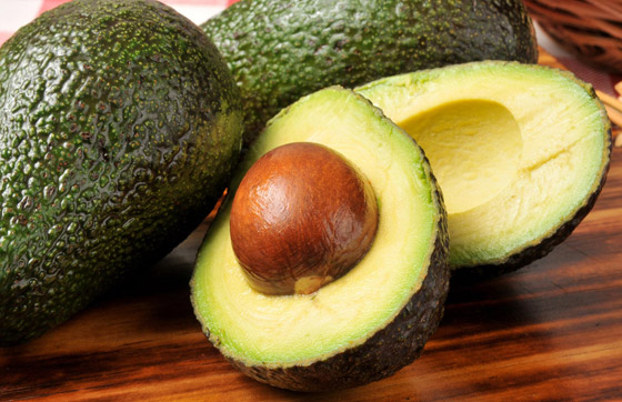 لتحافظي على صحتك وصحة الجنين.. أفضل الأطعمة لتناولها بفترة الحمل صورة رقم 11