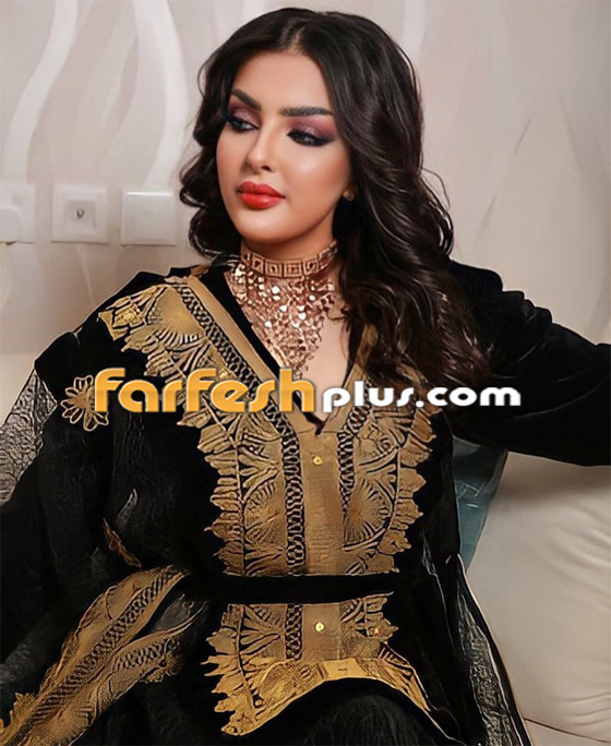 ملكة جمال السعودية رومي القحطاني تخطف الأنظار بإطلالة تراثية مع والدتها صورة رقم 5