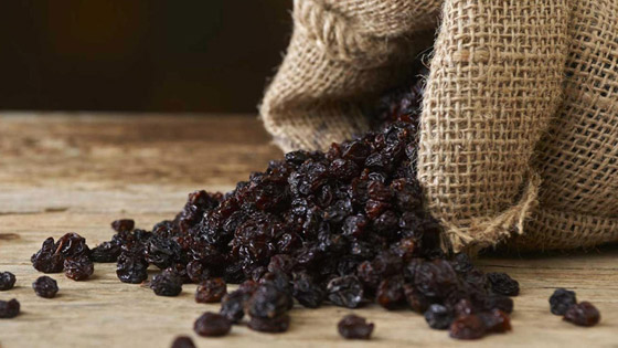 للزبيب الأسود فوائد عدة.. تعرف عليها صورة رقم 2