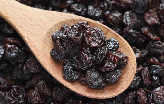 للزبيب الأسود فوائد عدة.. تعرف عليها صورة رقم 4
