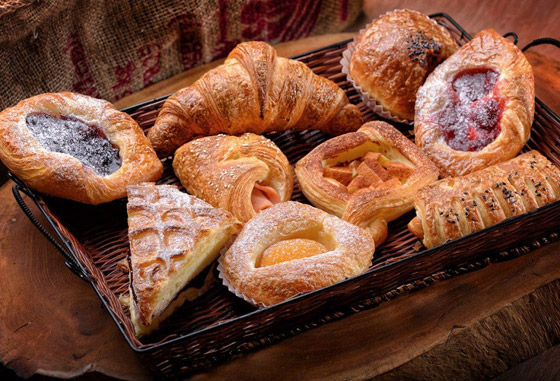 تحذير.. هذه أسوأ عادات غذائية وأطعمة تضر بصحة البشرة! صورة رقم 2