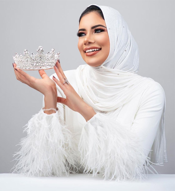 فيديو وصور: هل ستكون المهندسة دينا أيمن أول محجبة تحمل لقب ملكة جمال الكون؟ صورة رقم 1